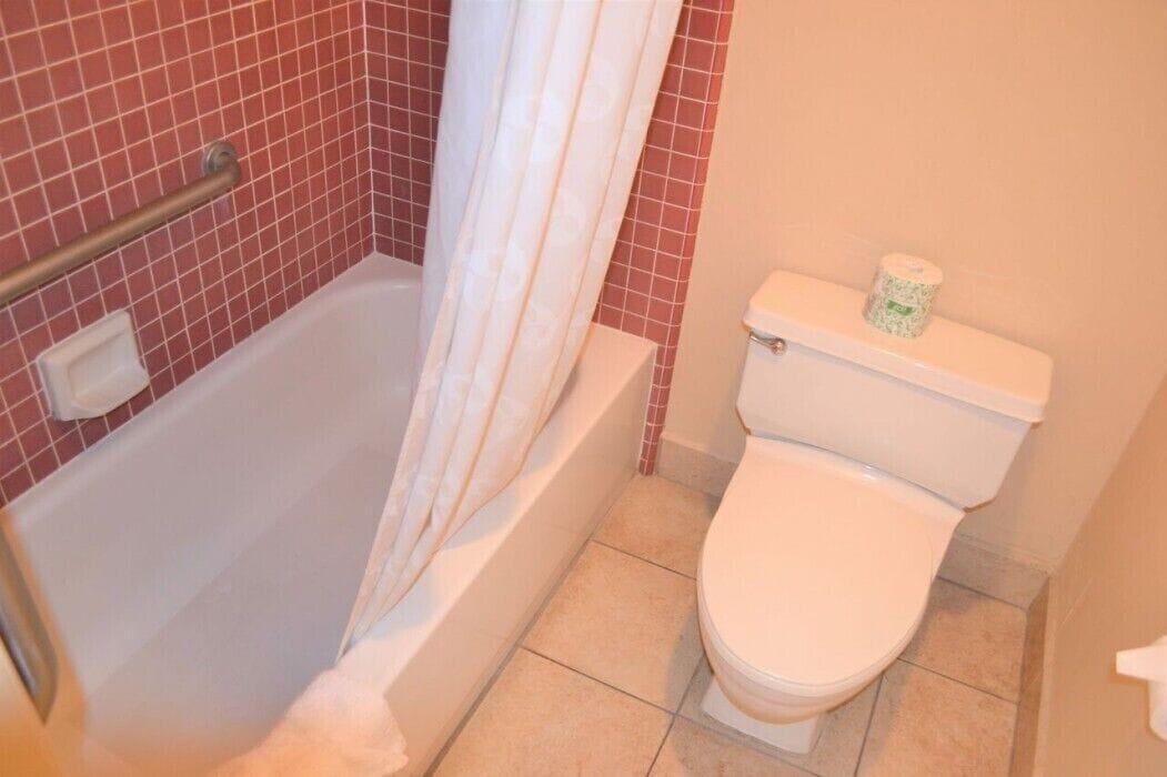 Merced Inn & Suites Buitenkant foto